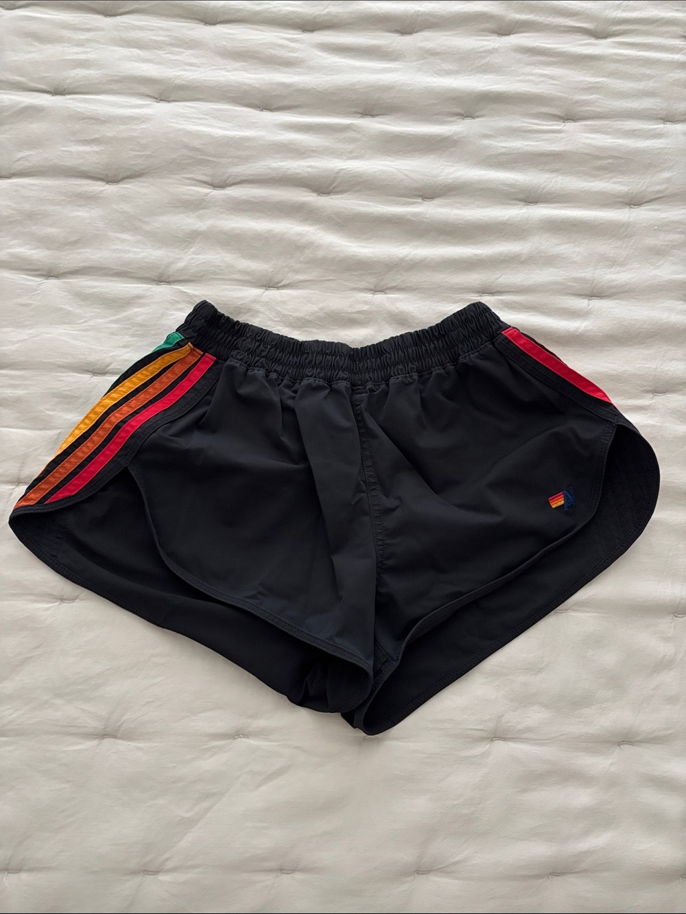 Aviator Nation Black Board Shorts M